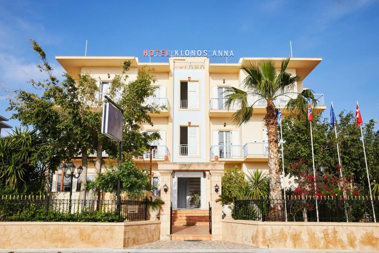 Klonos Anna Otel 2*