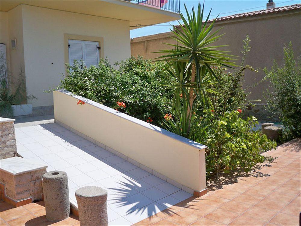 Klonos Anna Otel Aegina