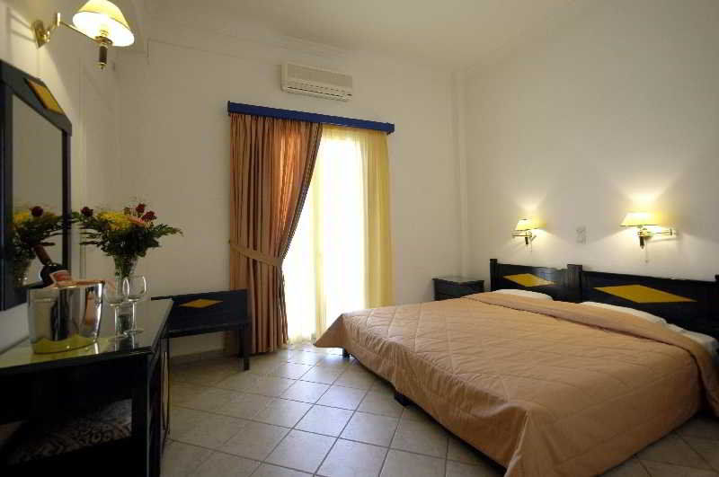 Klonos Anna Aegina
